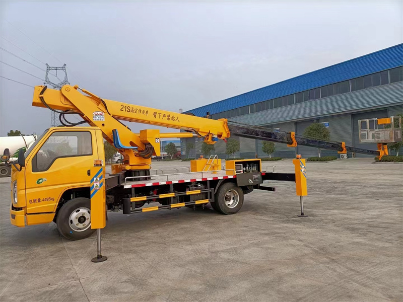 國(guó)六江鈴21米高空作業(yè)車